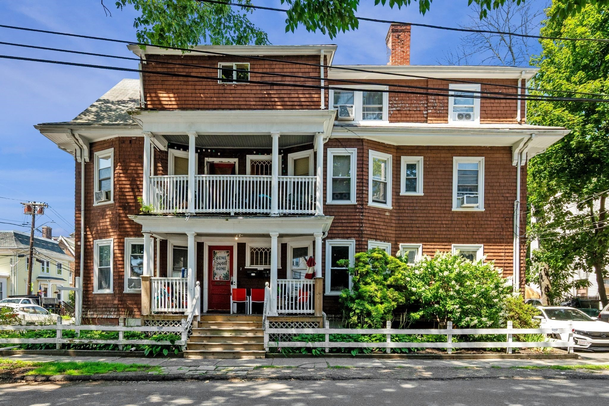 2 Mace Pl, Lynn, MA 01902