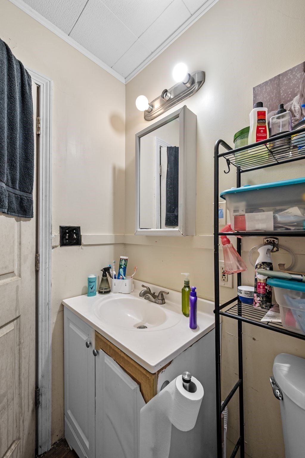 2 Mace Pl, Lynn, MA 01902 - Image 16
