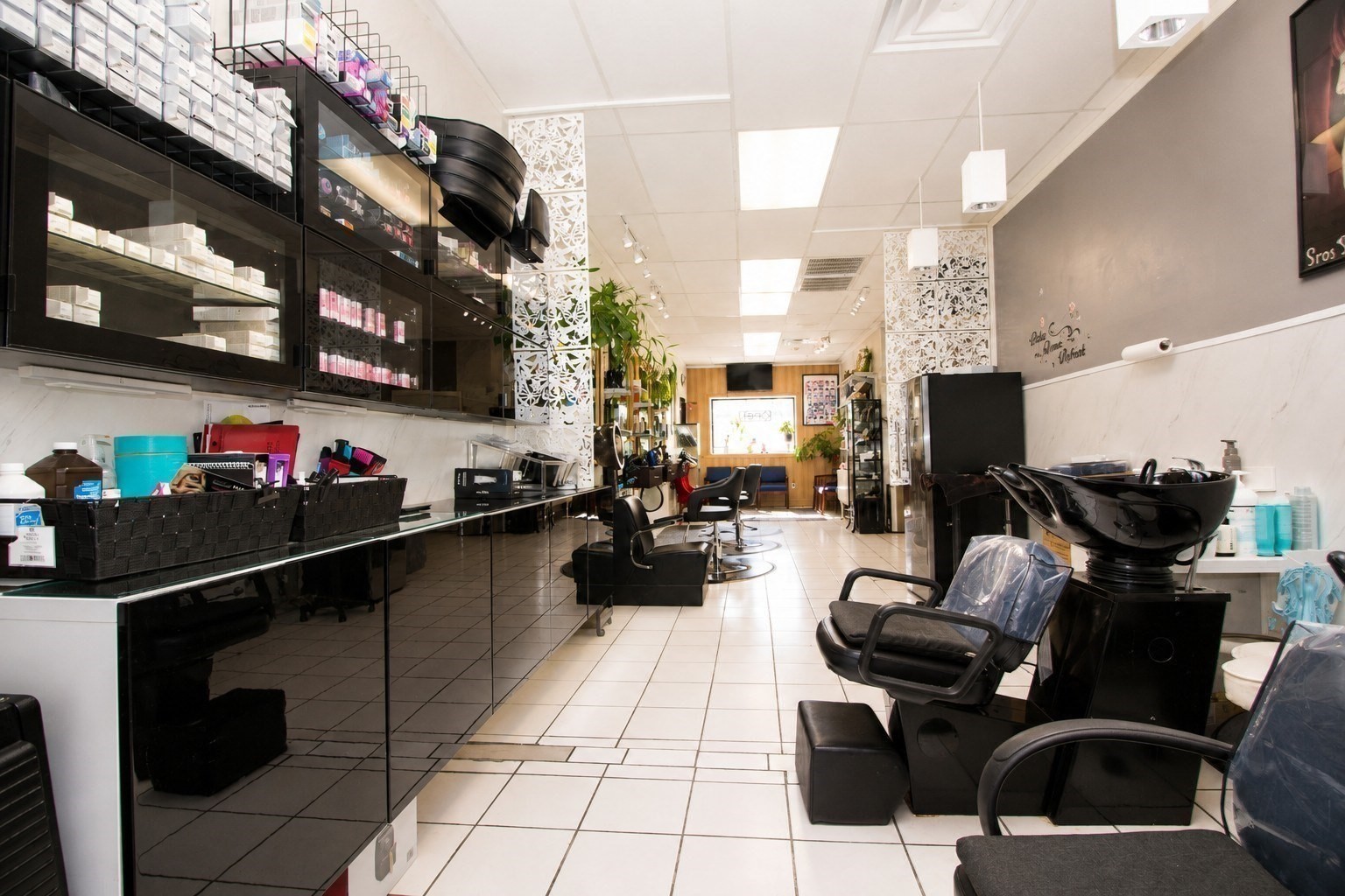 0 Confidential, Lowell, MA 01851 - Image 3