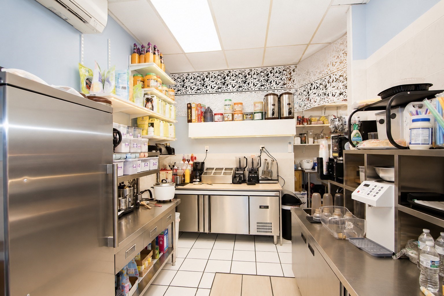 0 Confidential, Lowell, MA 01851 - Image 3