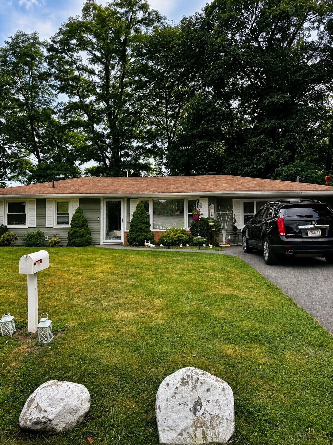52 Dodge Rd, Brockton, MA 02302