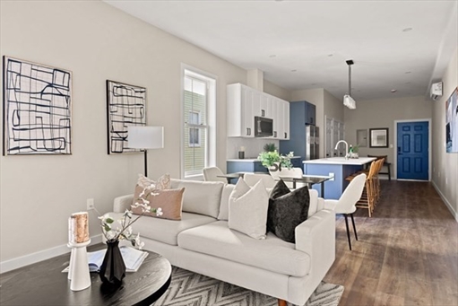 28 Hansborough St., Apt 5