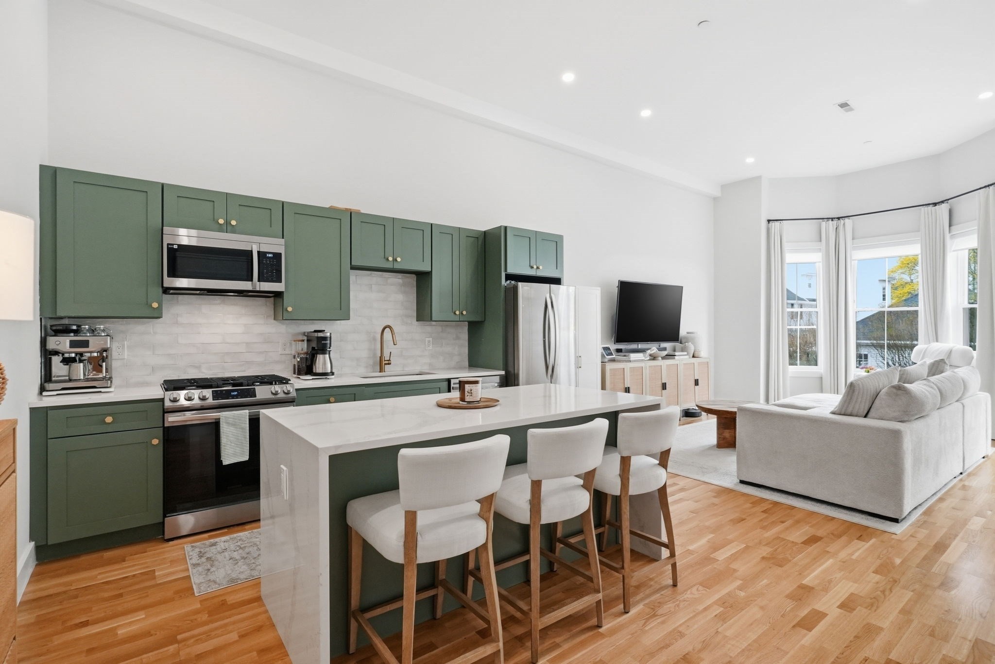 46 Union Unit 3, Weymouth, MA 02190