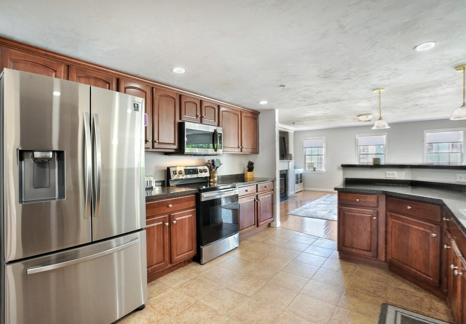 309 Hampton Way Unit 309, Abington, MA 02351 - Image 8