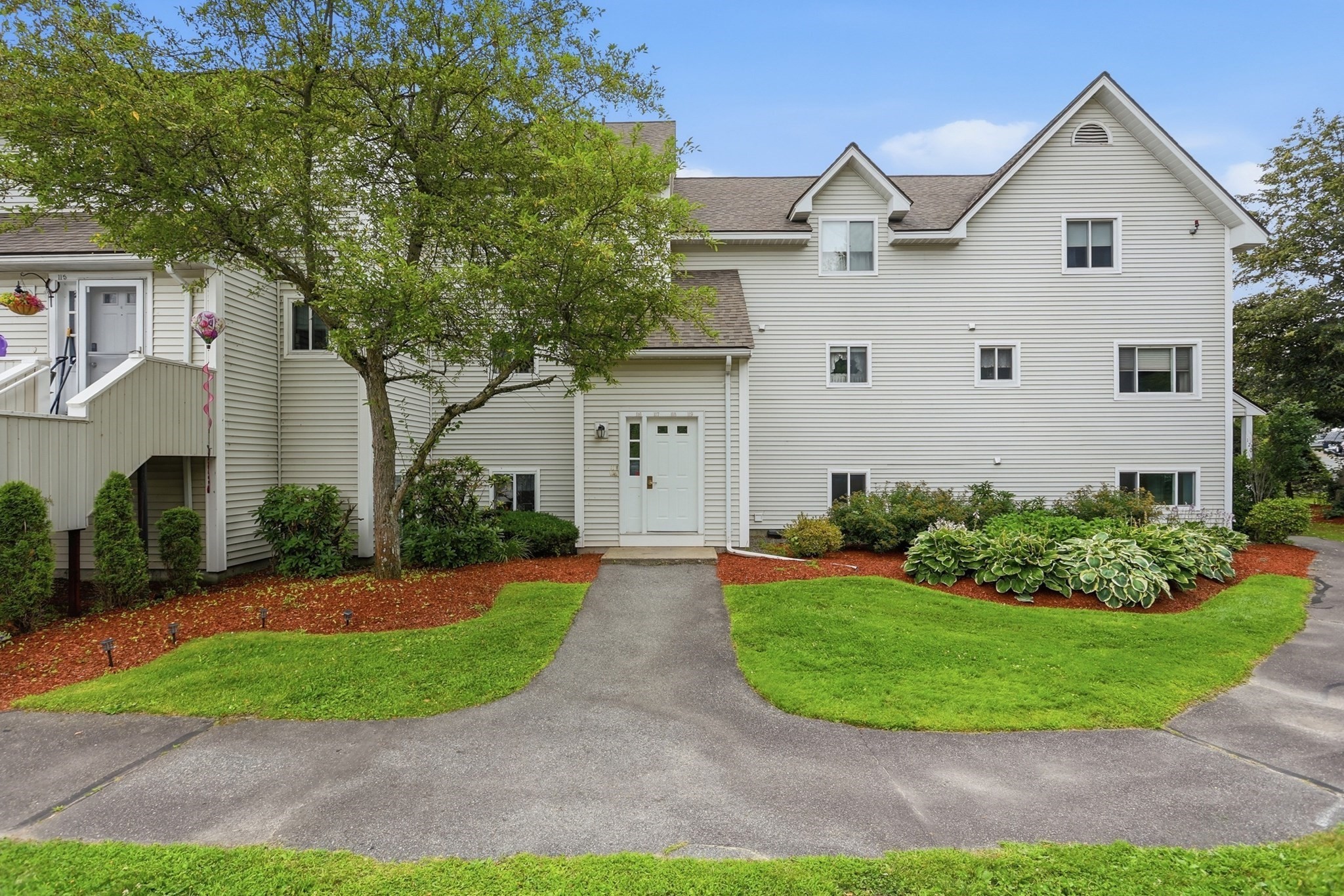 100 Merrimack Avenue Unit 117, Dracut, MA 01844