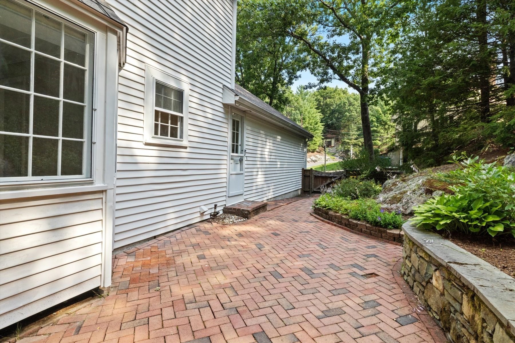 45 Blueberry Lane, Westwood, MA 02090 - Image 27