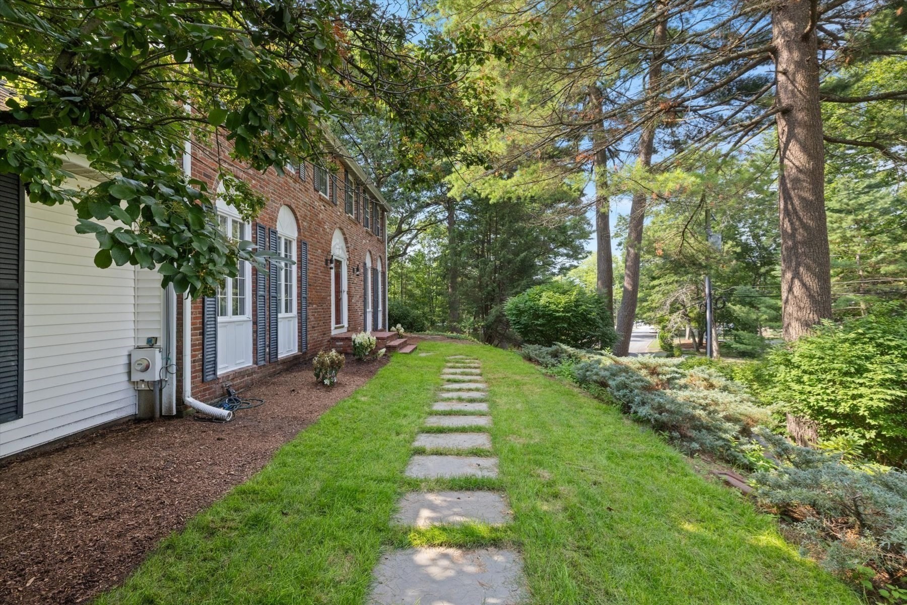 45 Blueberry Lane, Westwood, MA 02090 - Image 4