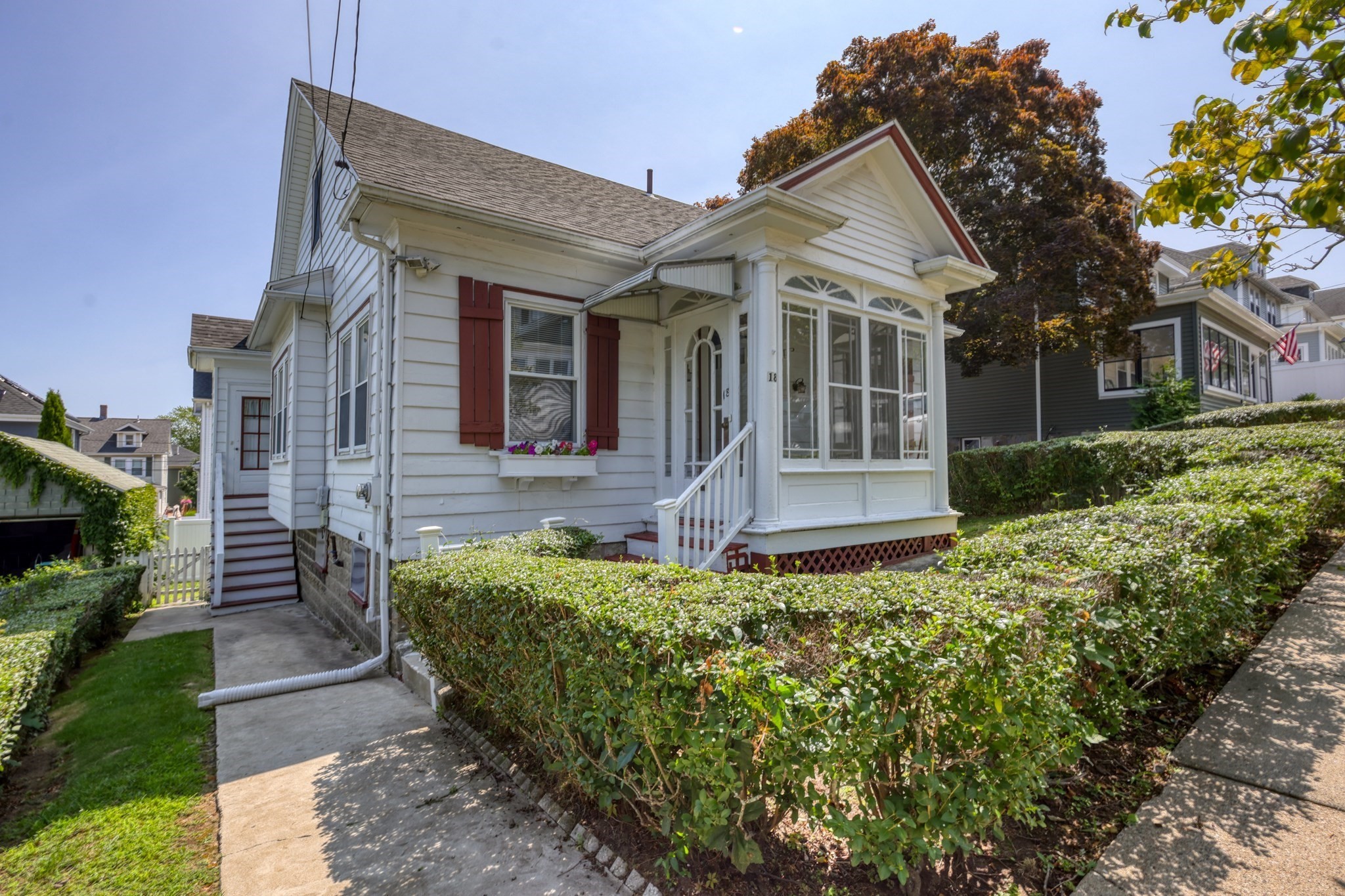 18 Grayson St, Dorchester, Boston, MA 02124