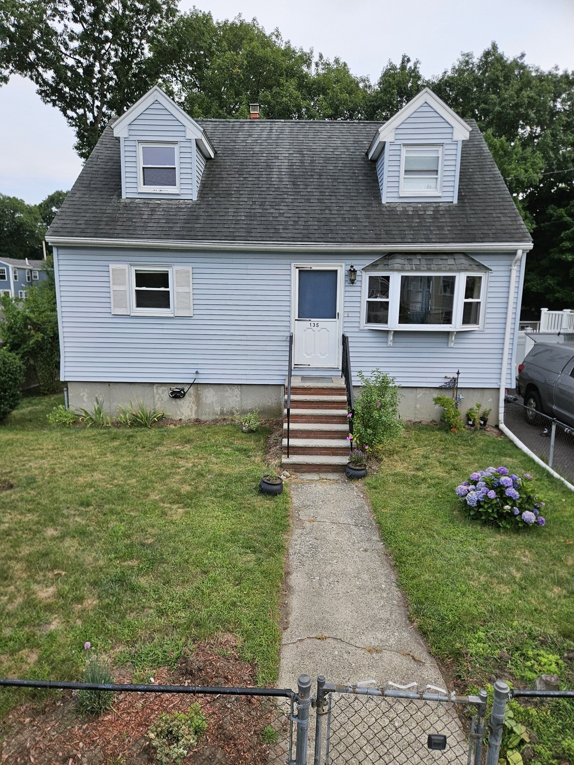 135 Crane St, Dedham, MA 02026