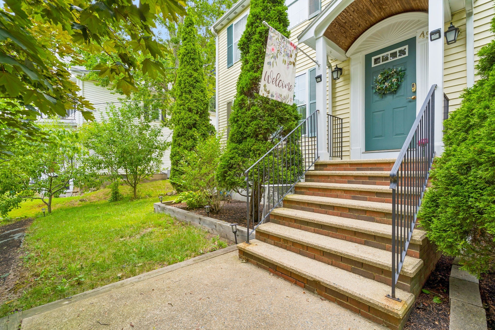 45 Braeburn Rd, Hyde Park, Boston, MA 02136