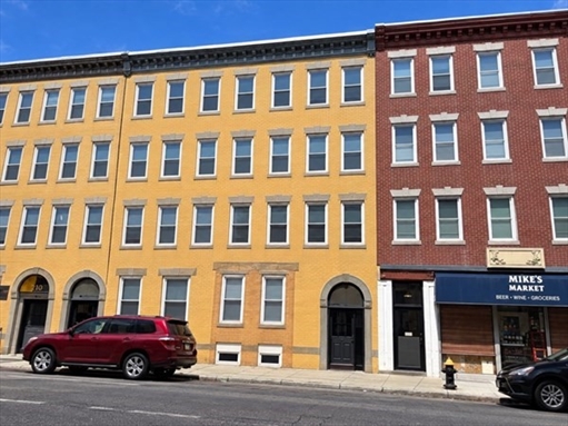 168 Cottage St, Apt 302