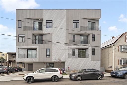 211 Condor, Apt 8