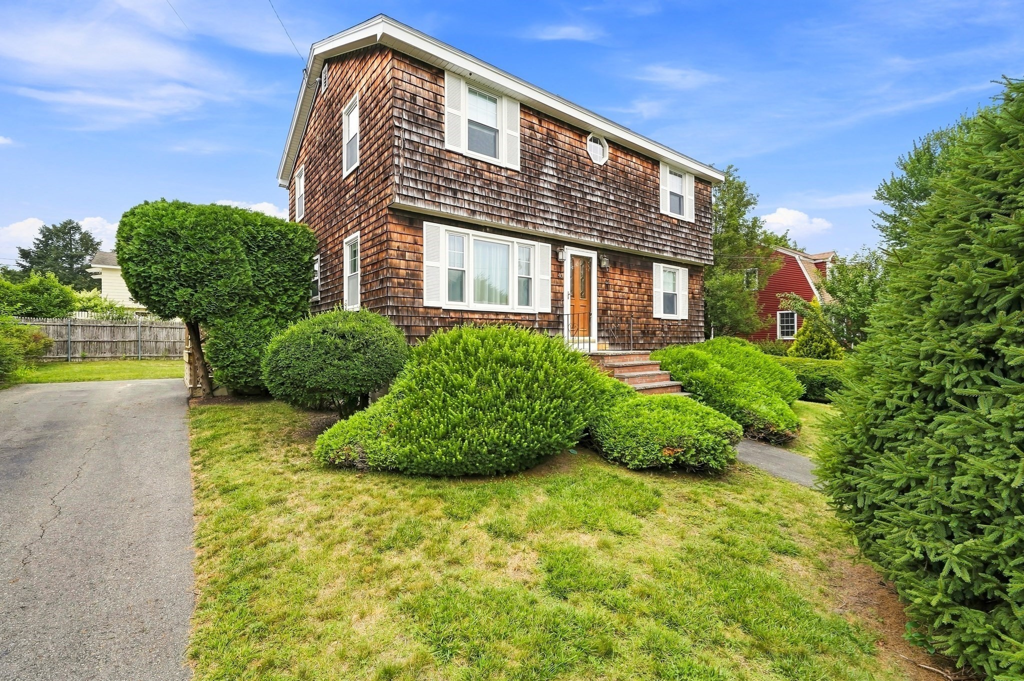 46 Fetherston Ave, Lowell, MA 01852