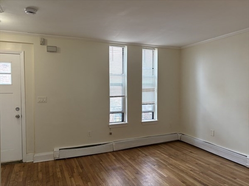 3 presby, Apt 1