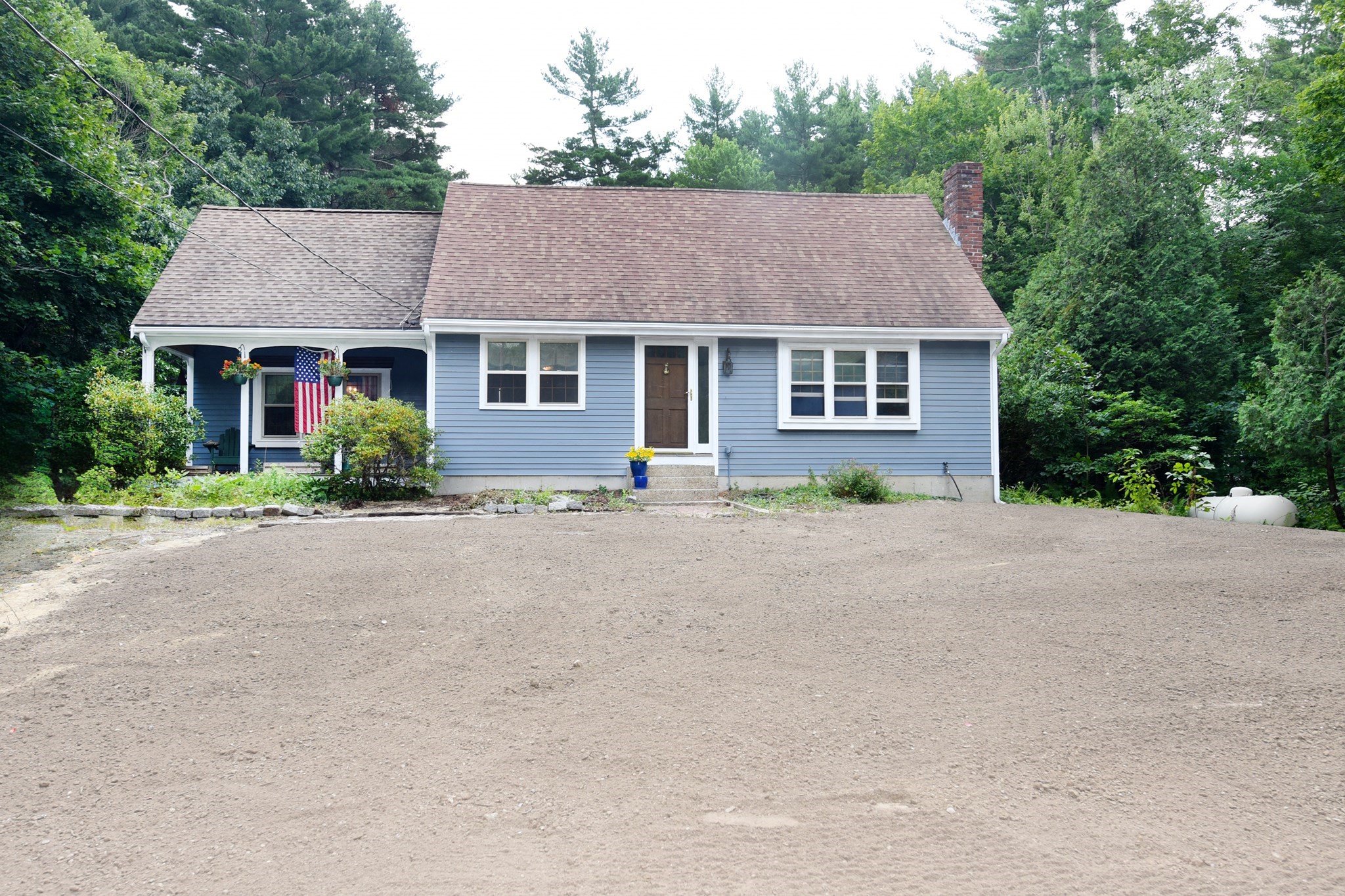 136 Taylor St, Pembroke, MA 02359