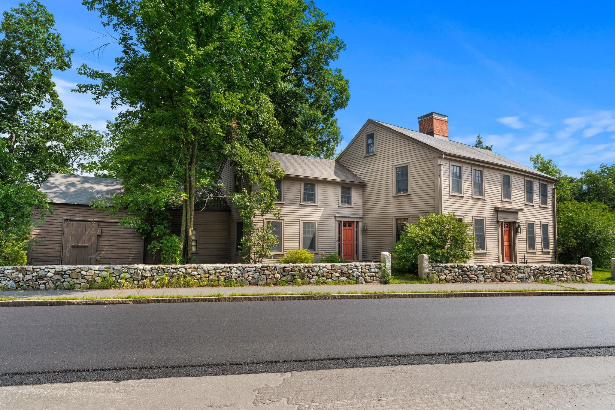 17 Elm St, North Reading, MA 01864