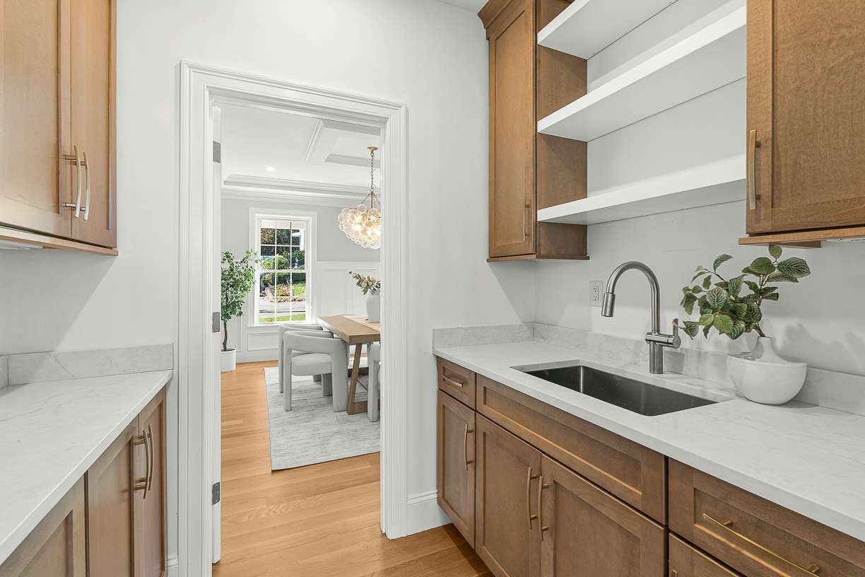 14 Liana Street, Woburn, MA 01801 - Image 9