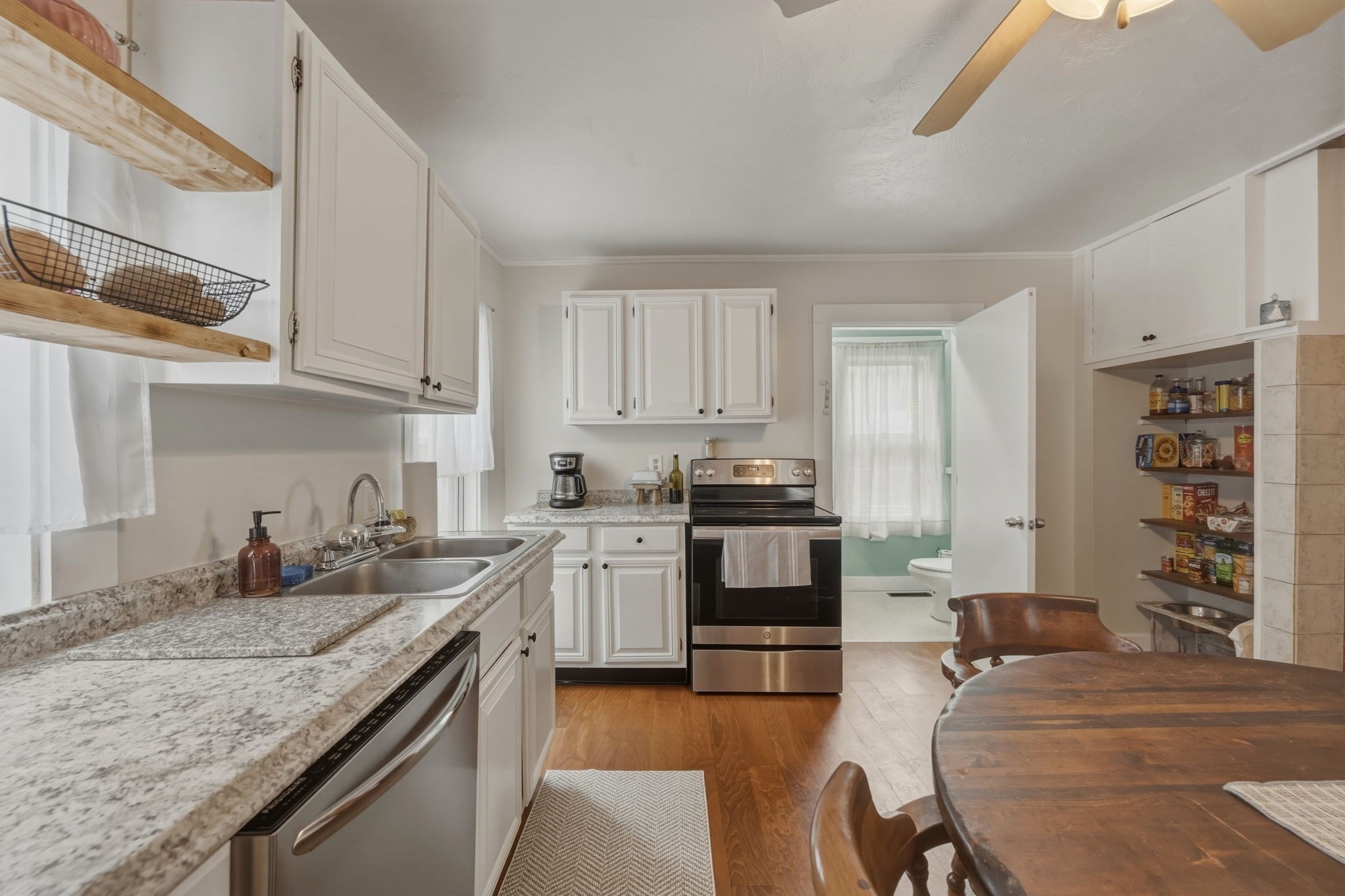 45 Nichols St, Gardner, MA 01440 - Image 4