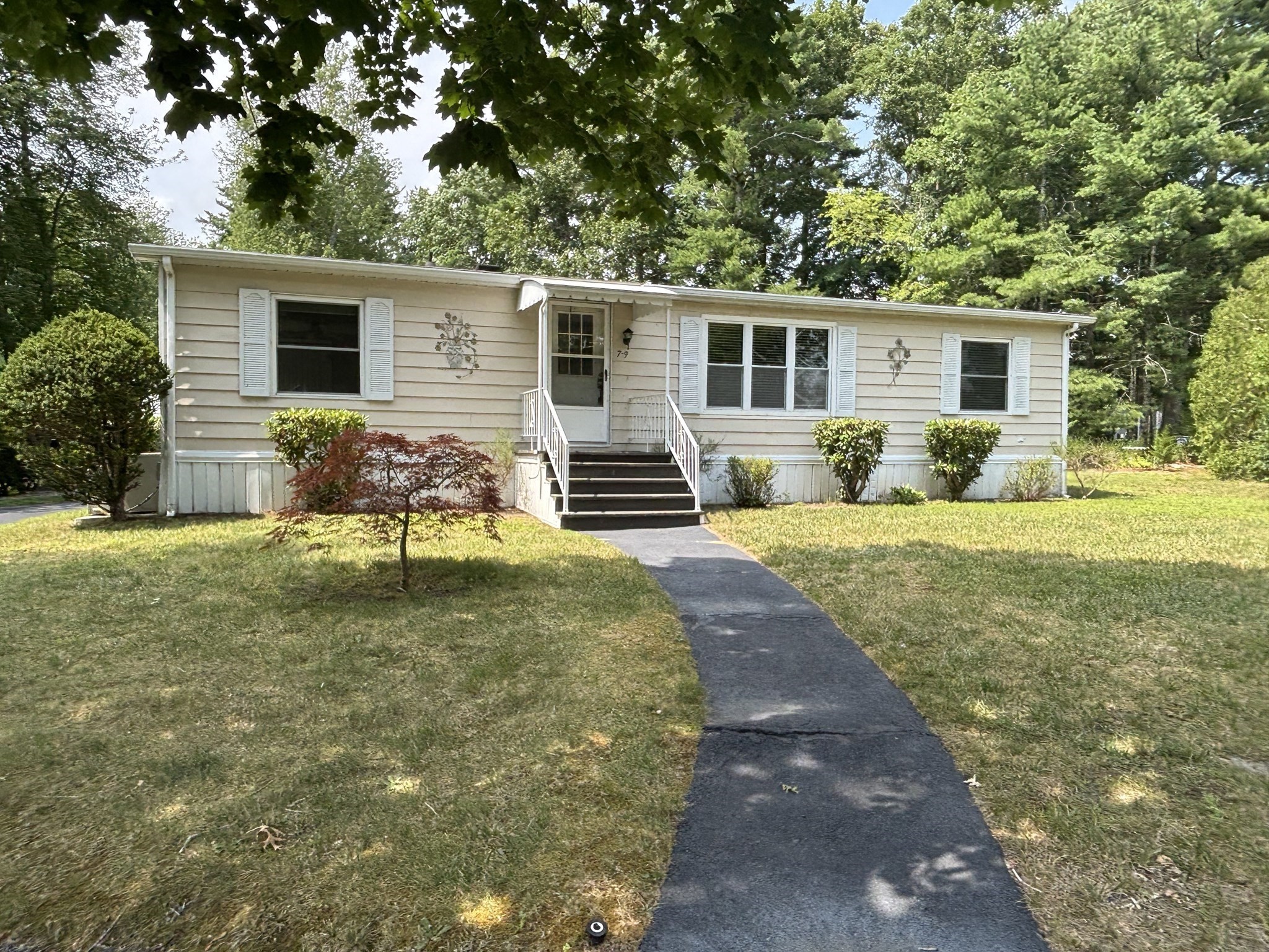 7 South Meadow Village Unit 7, Carver, MA 02330