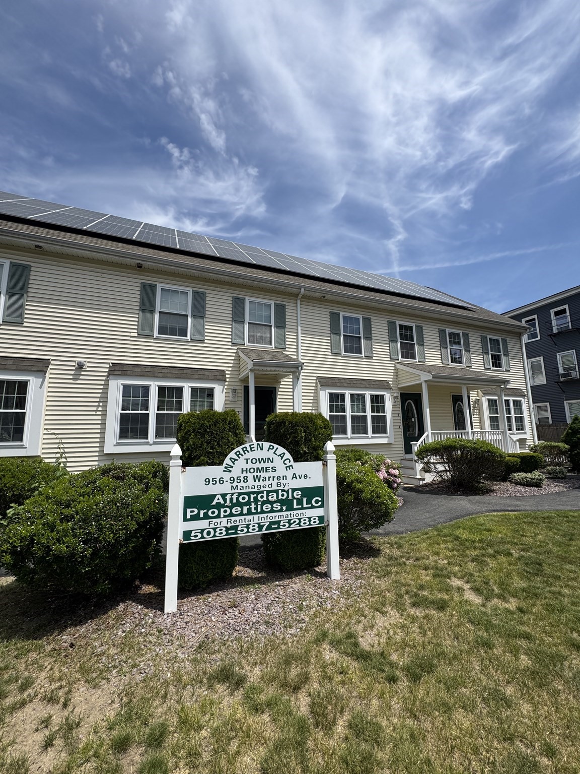 958 Warren Ave Unit 8, Brockton, MA 02301