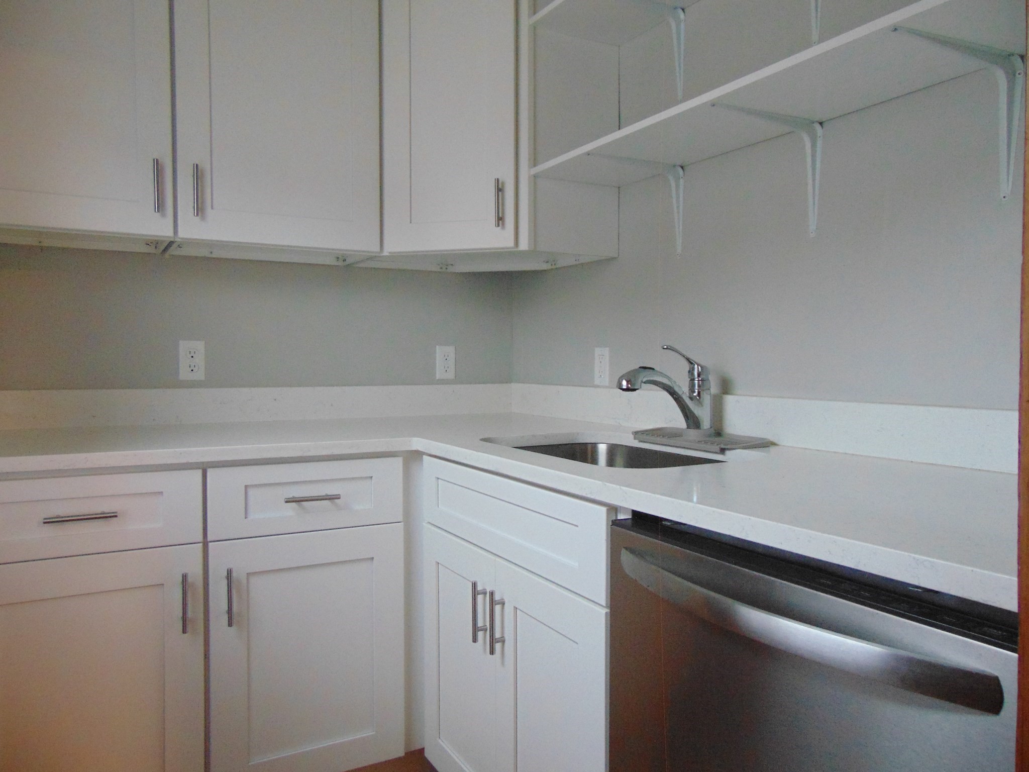 34 Crawford Street, Gardner, MA 01440 - Image 2