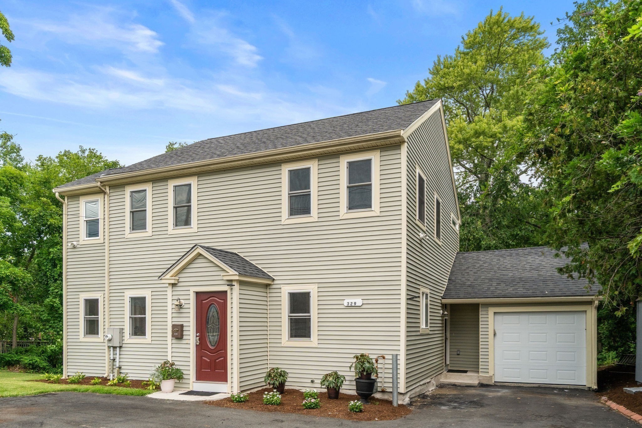 329 Pleasant Street, Ashland, MA 01721