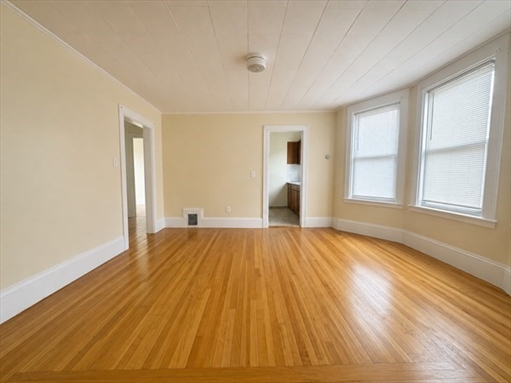 107 Jefferson St, Apt 3