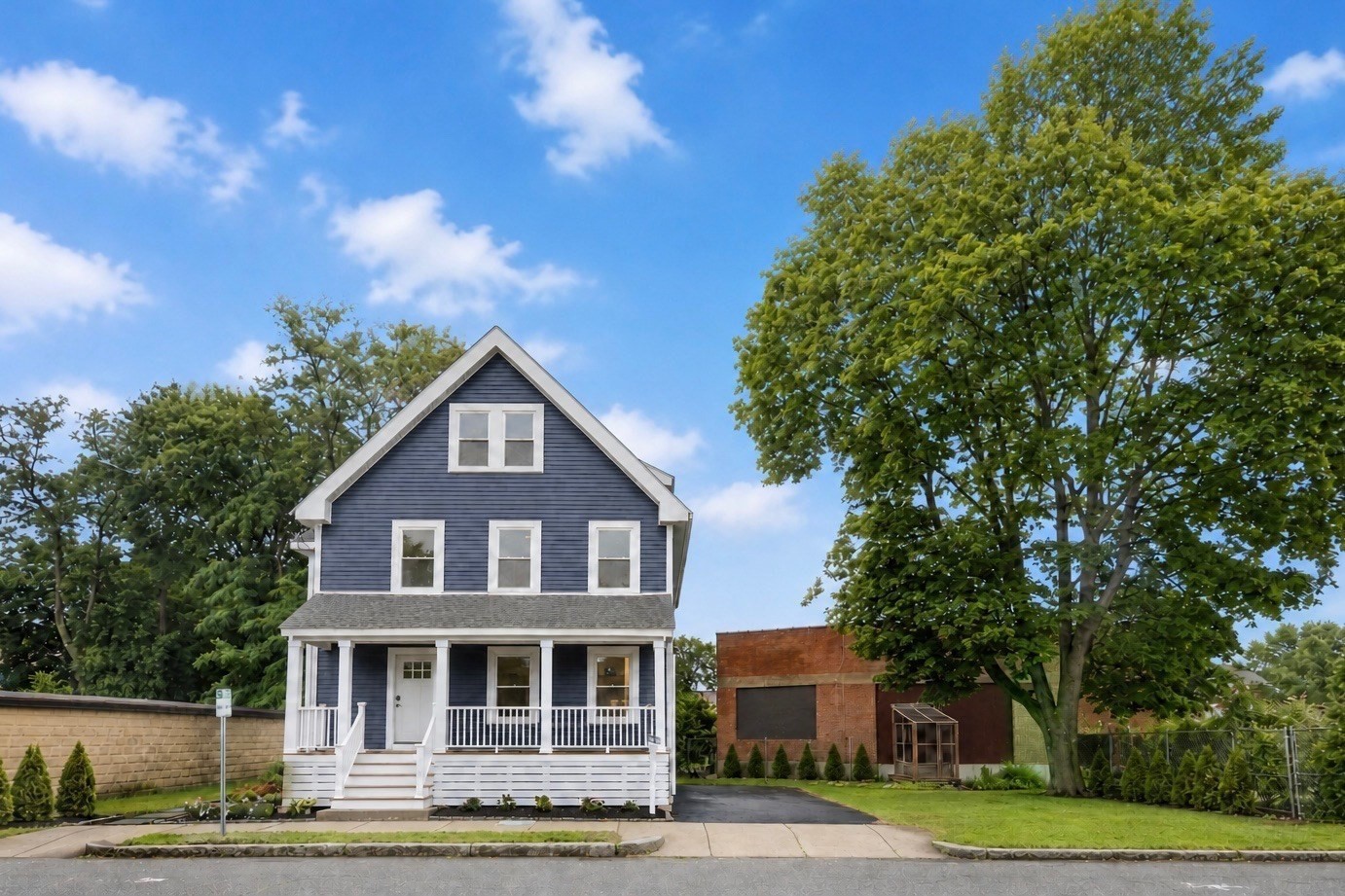 80 Dell Ave, Melrose, MA 02176