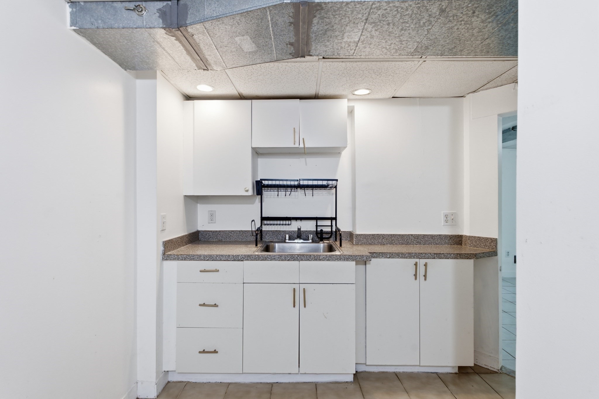 32 Brayton Rd, Brighton, Boston, MA 02135 - Image 24