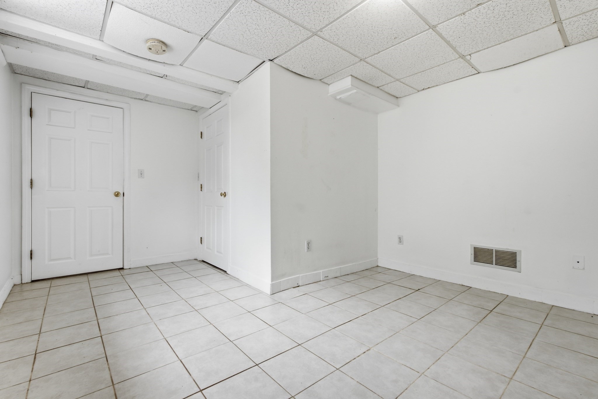 32 Brayton Rd, Brighton, Boston, MA 02135 - Image 27