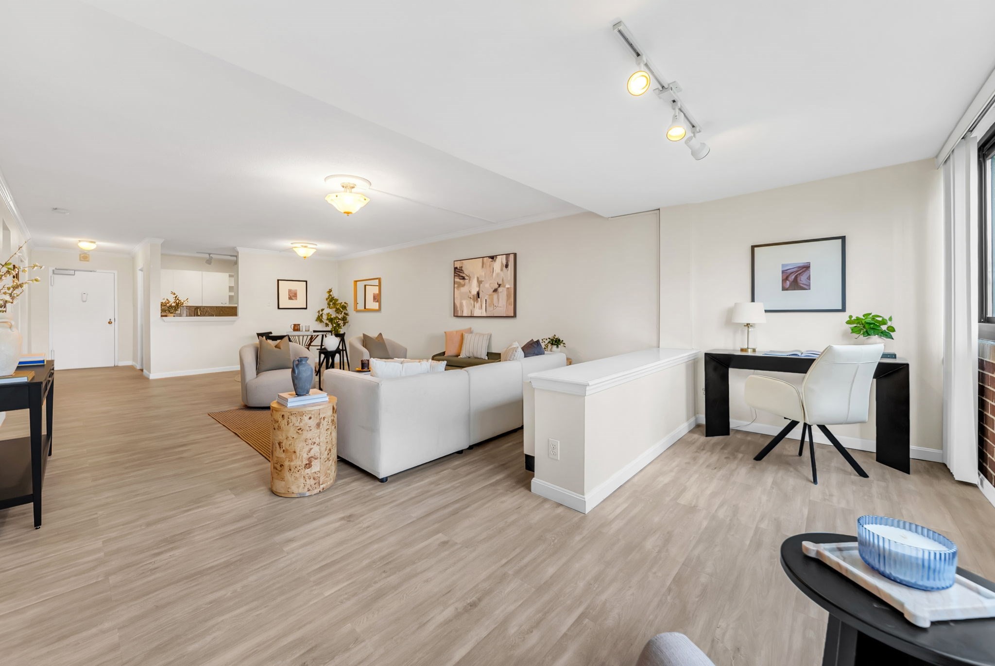 9 Hawthorne Pl Unit 7H, West End, Boston, MA 02114 - Image 11