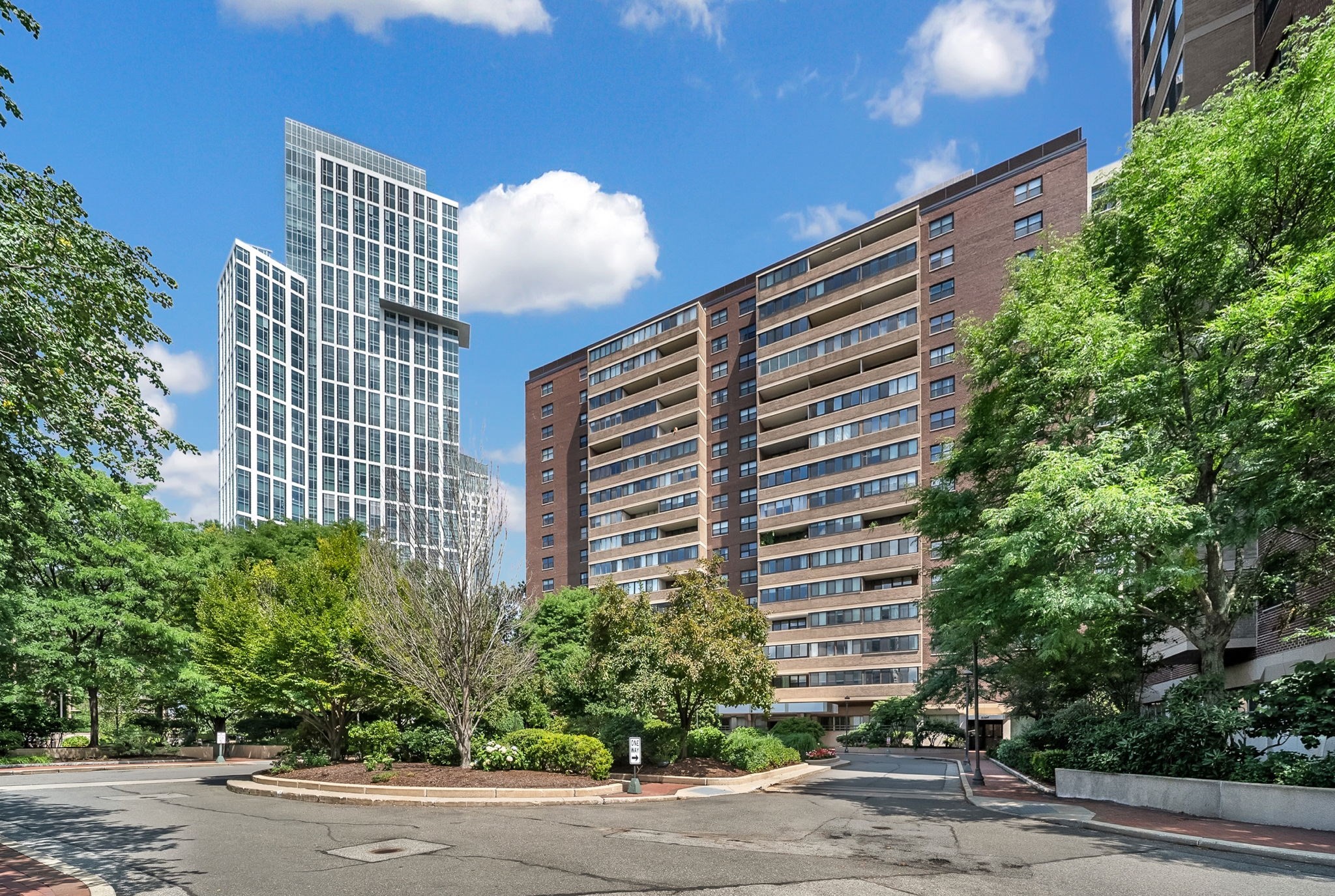 9 Hawthorne Pl Unit 7H, West End, Boston, MA 02114 - Image 23