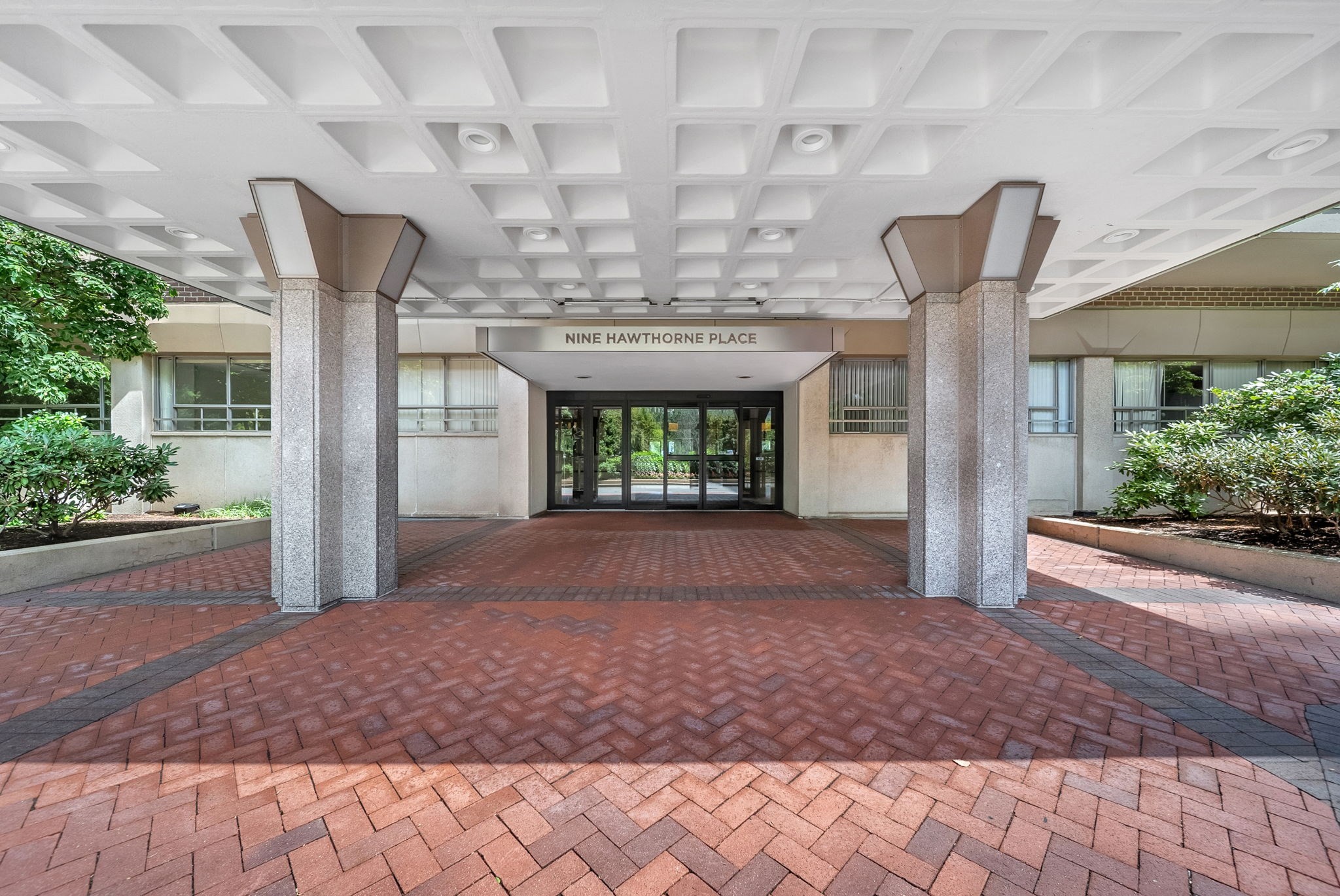 9 Hawthorne Pl Unit 7H, West End, Boston, MA 02114 - Image 25