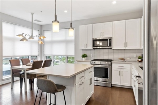 197 Washington Street, Apt 210