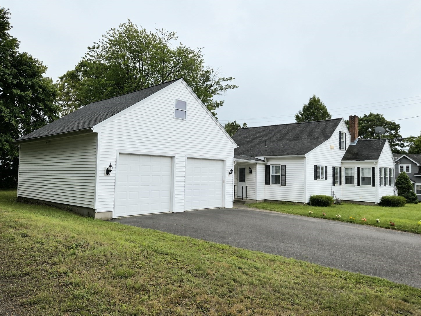 110 Barthel Ave, Gardner, MA 01440 - Image 1
