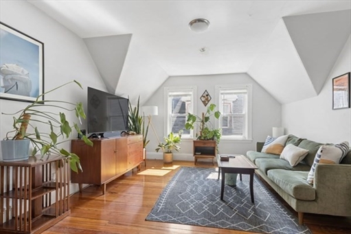 67 Avon, Apt 3