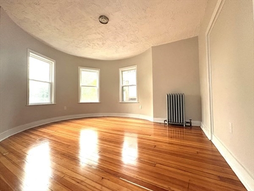 15 Harold Park, Apt 1