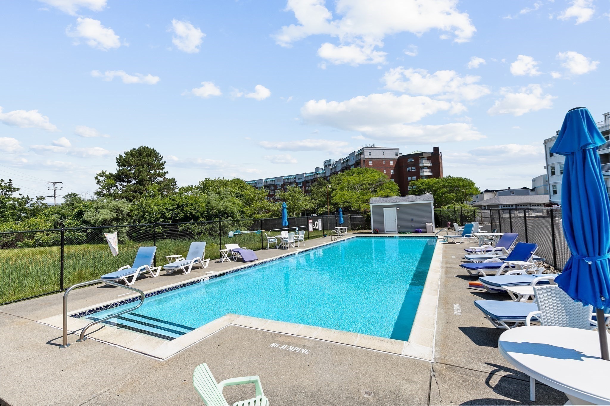 15 Park Unit 103, Hull, MA 02045