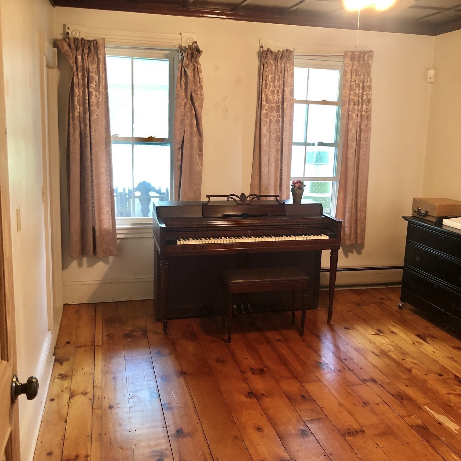 16 California Court, Clinton, MA 01510 - Image 19
