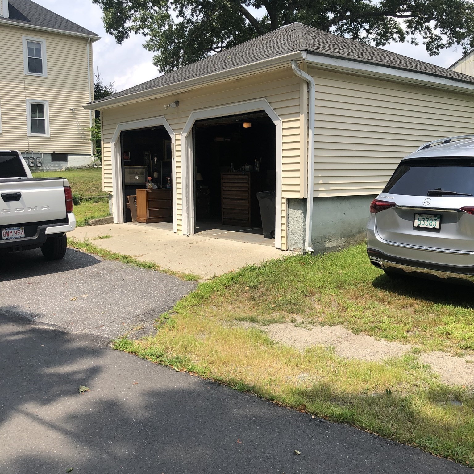 16 California Court, Clinton, MA 01510 - Image 3