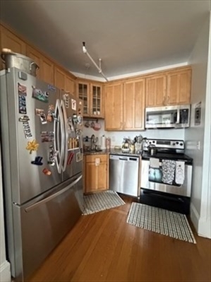 520 Beacon, Apt 6D