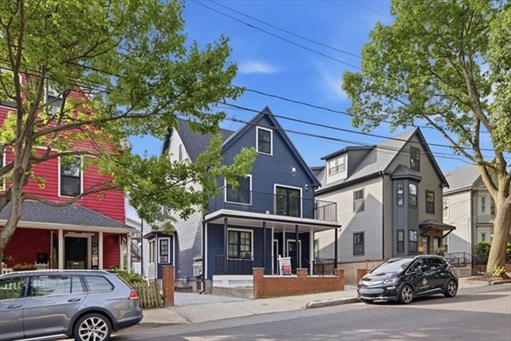 16 Putnam St, Apt 2