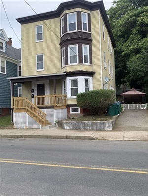 323 Chatham Street, Apt 3