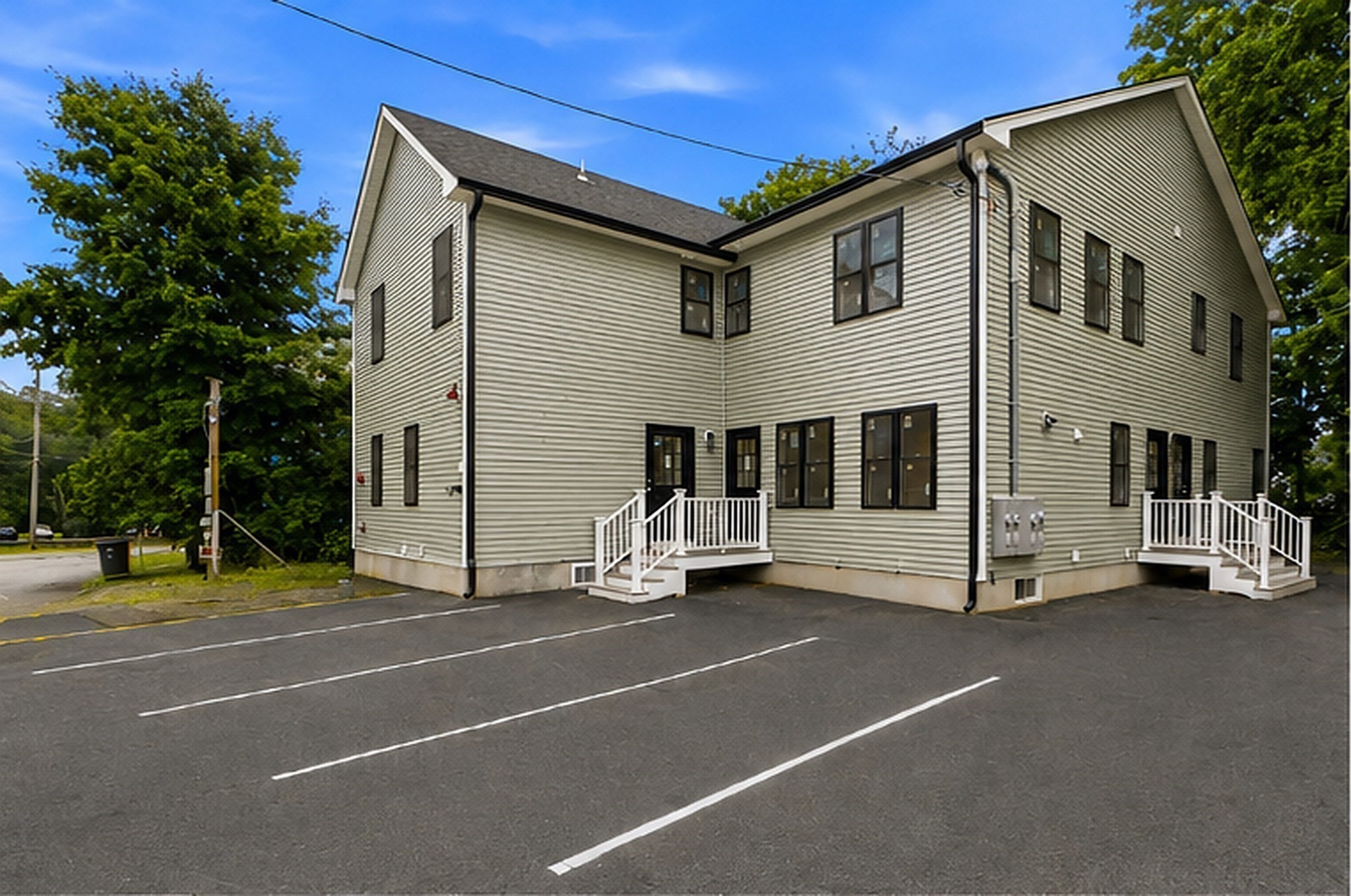 4 Mayhew St Unit B, Framingham, MA 01702