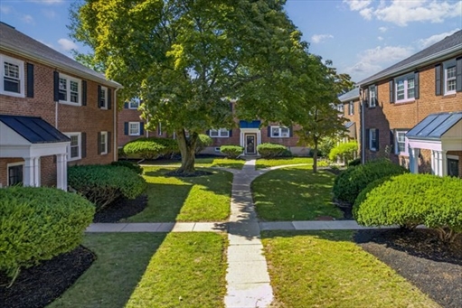 924 Massachusetts Ave, Apt 1