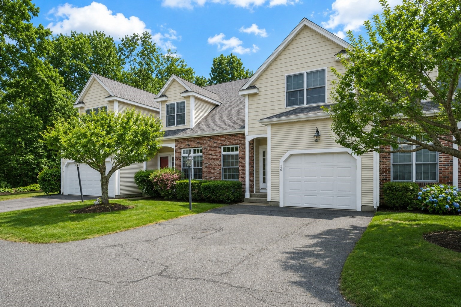 14 Northgate Ct Unit 14, Grafton, MA 01536