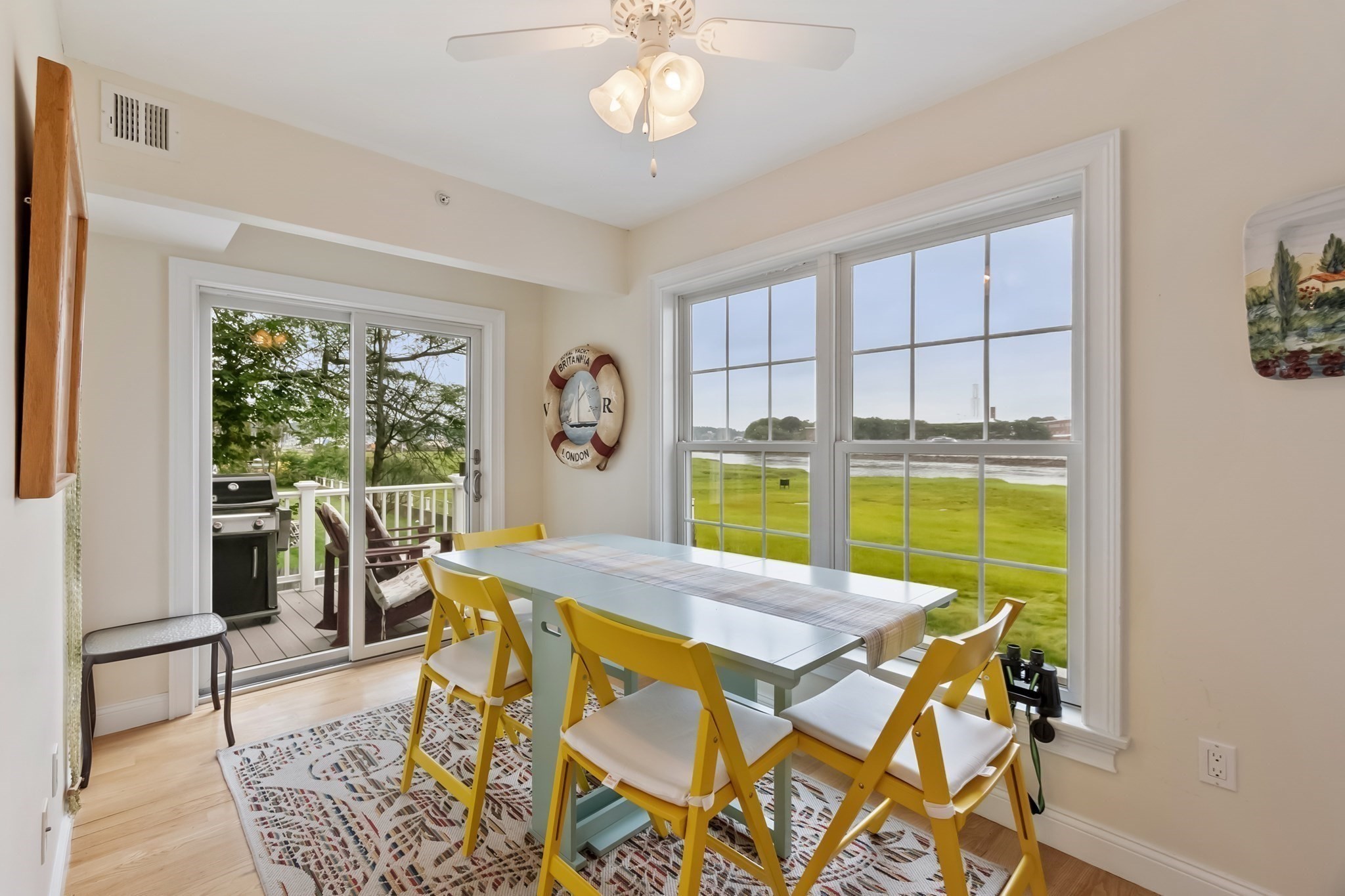 7 Essex Ave Unit 1, Gloucester, MA 01930