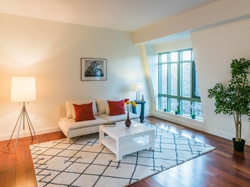 20 Second Street, Apt 428