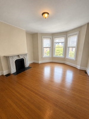 305 Beacon St., Apt 3
