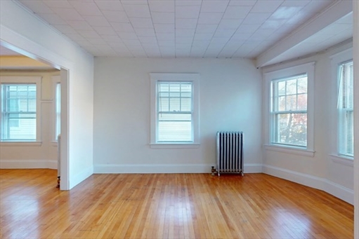 14 Park St, Apt 1